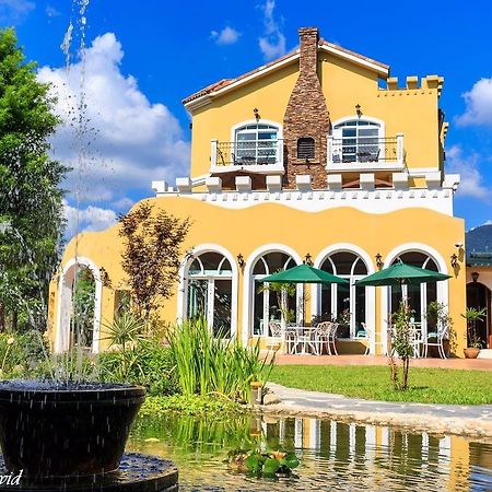 山閱聖堡羅莊園 Bed & Breakfast Yuchi Eksteriør bilde