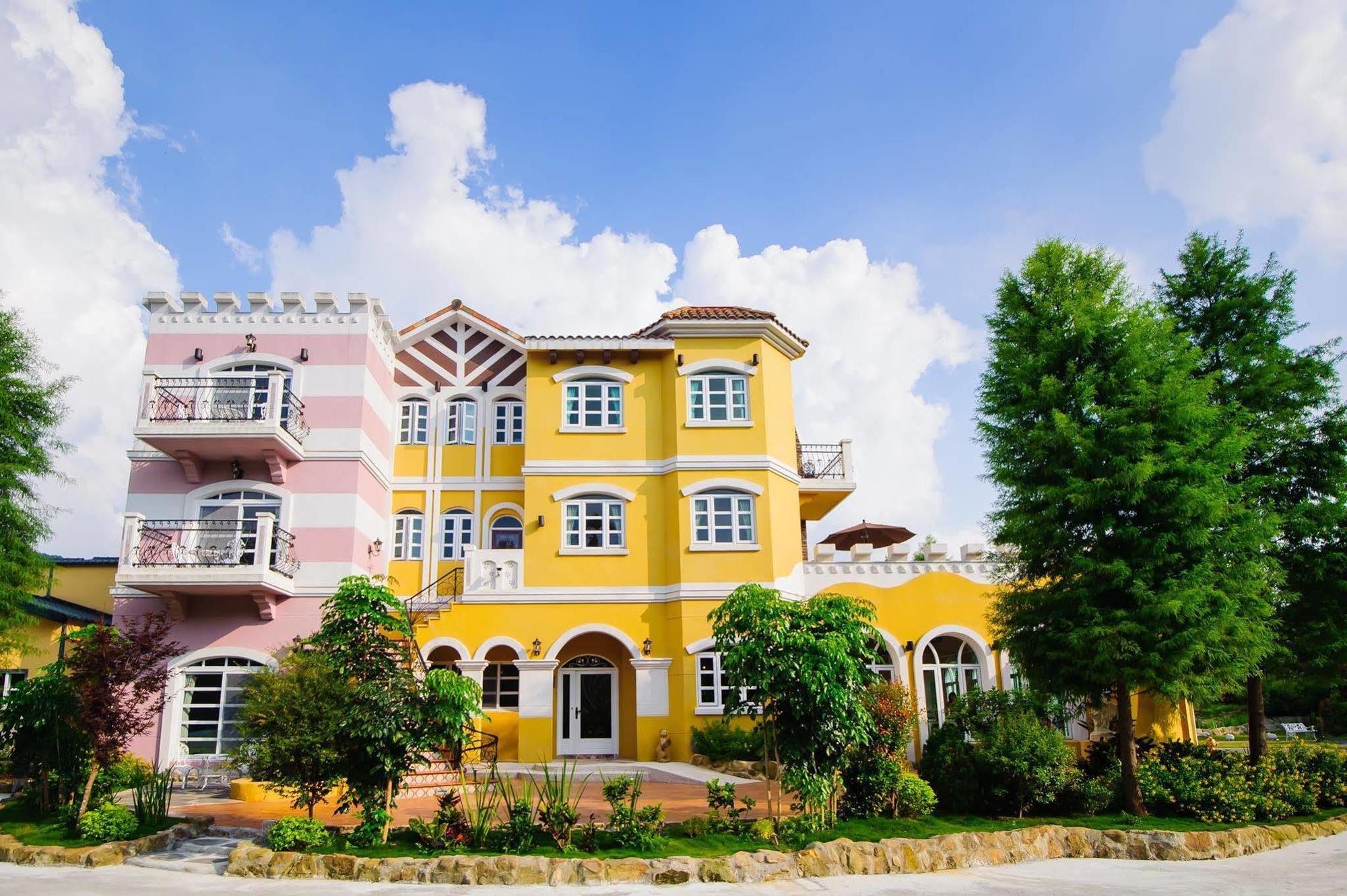 山閱聖堡羅莊園 Bed & Breakfast Yuchi Eksteriør bilde