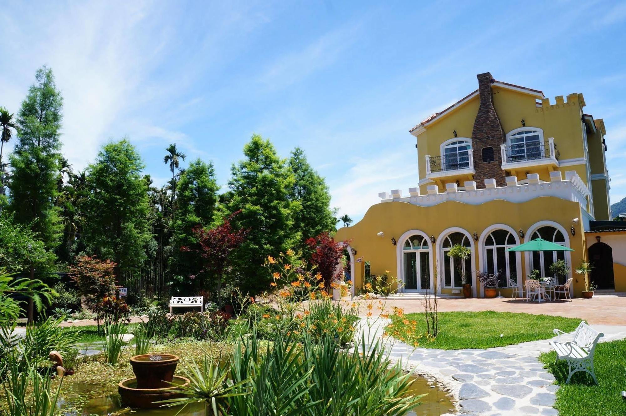 山閱聖堡羅莊園 Bed & Breakfast Yuchi Eksteriør bilde
